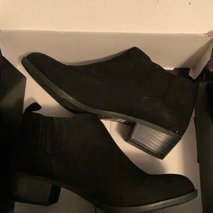 NIB Torrid Black Chelsea Side Elastic Bootie Sz 9W